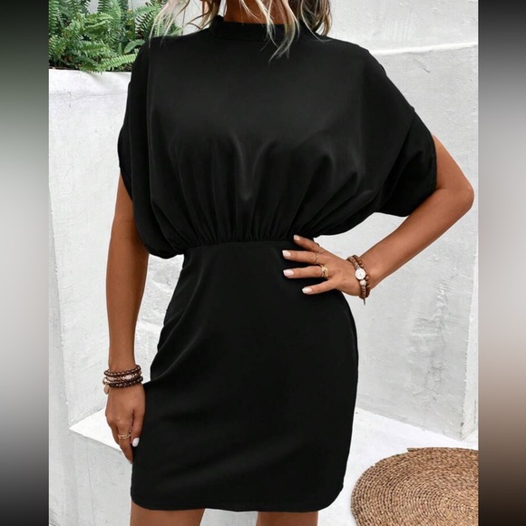 Luxe batwing sleeve tie back mini dress - Picture 4 of 6